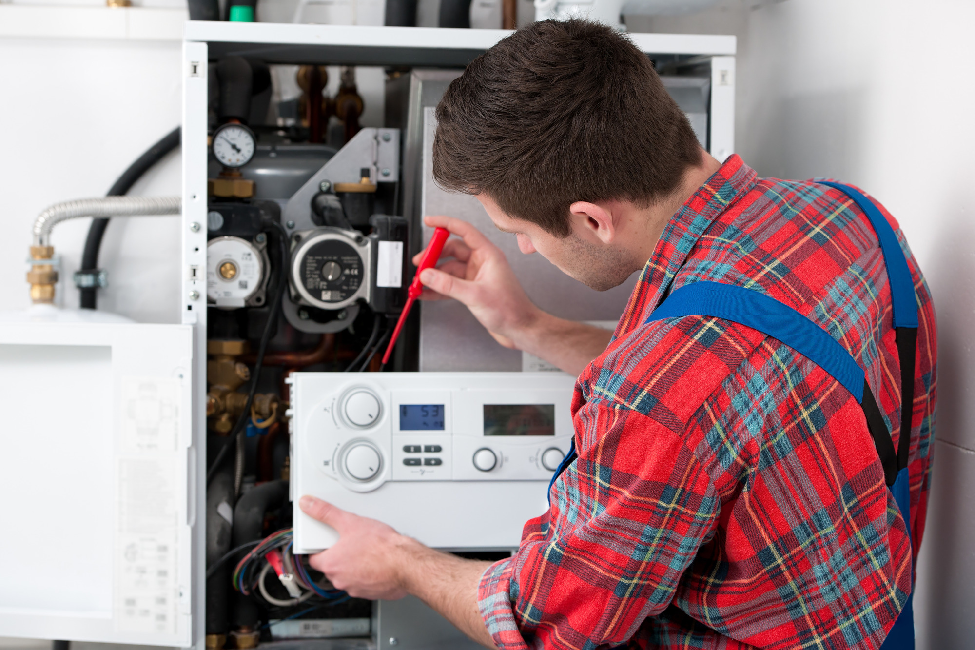 Boiler Repairs Weybridge, Call 020 3519 1525